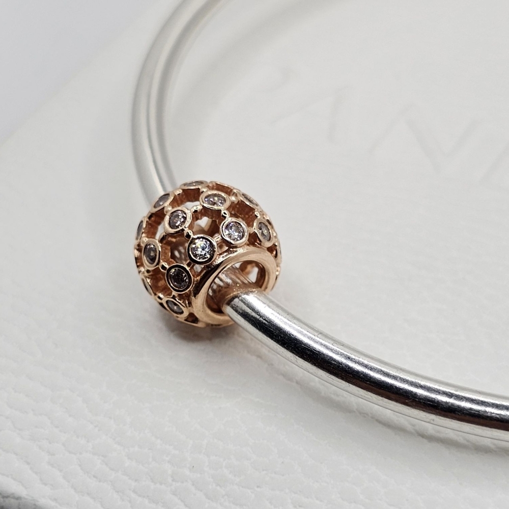 🎁Authentic Pandora ROSE SPOTLIGHT CHARM - Picture 6 of 8